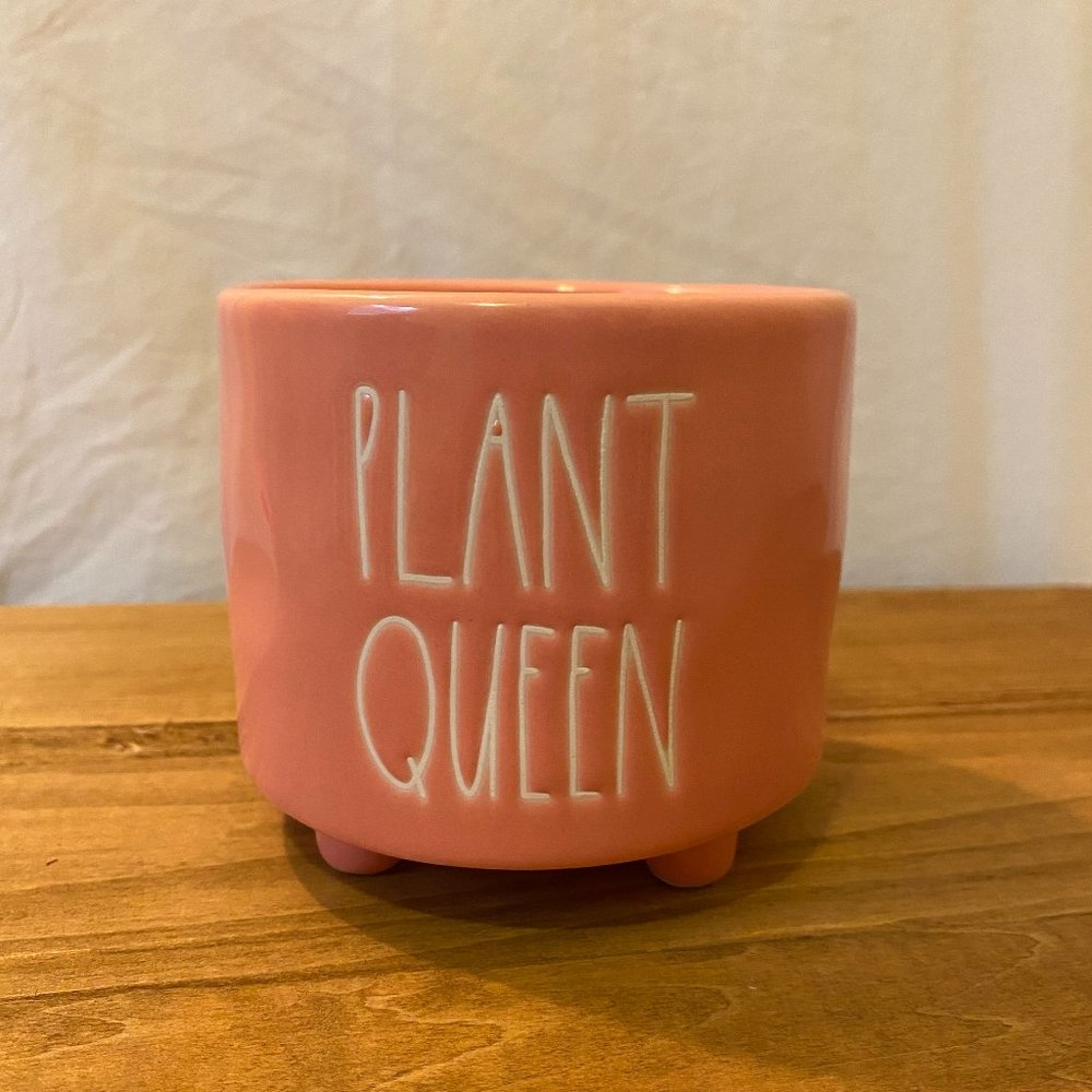 Rae Dunn "Plant Queen" Planter Decor
